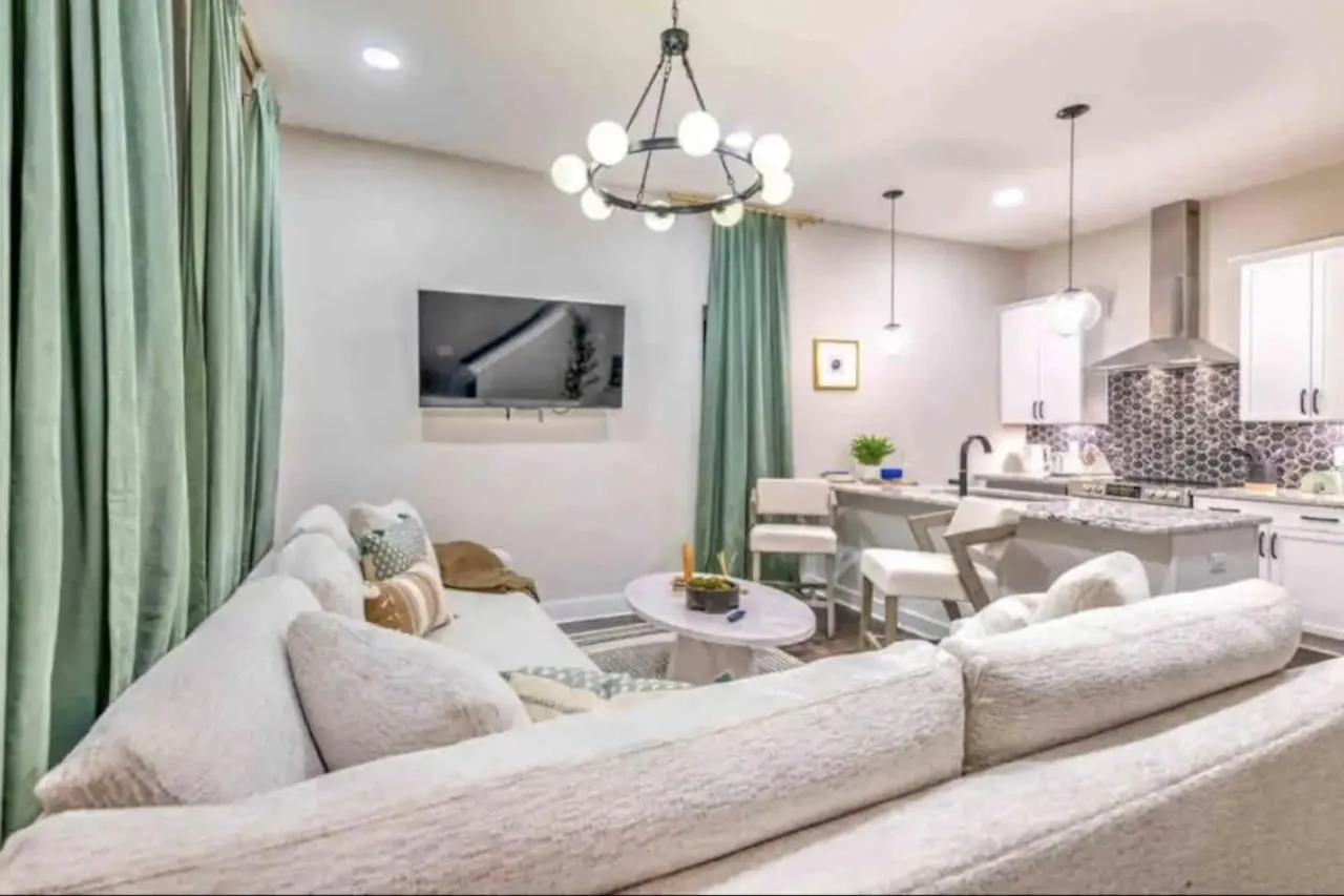 Luxury Four-Story Home, Rooftop Deck With Views, Pingpong! Sleeps 12! Nashville United States